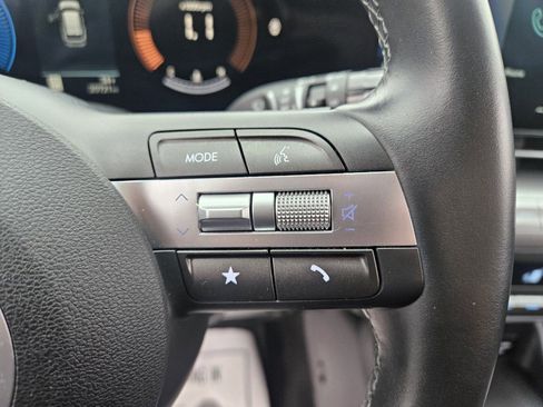 Used 2025 Hyundai Kona SEL FWD image 26