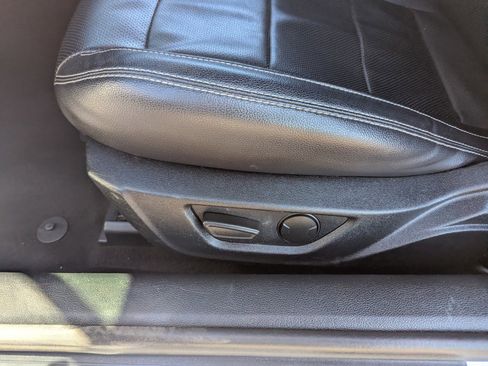 Used 2021 Ford Mustang Premium image 27