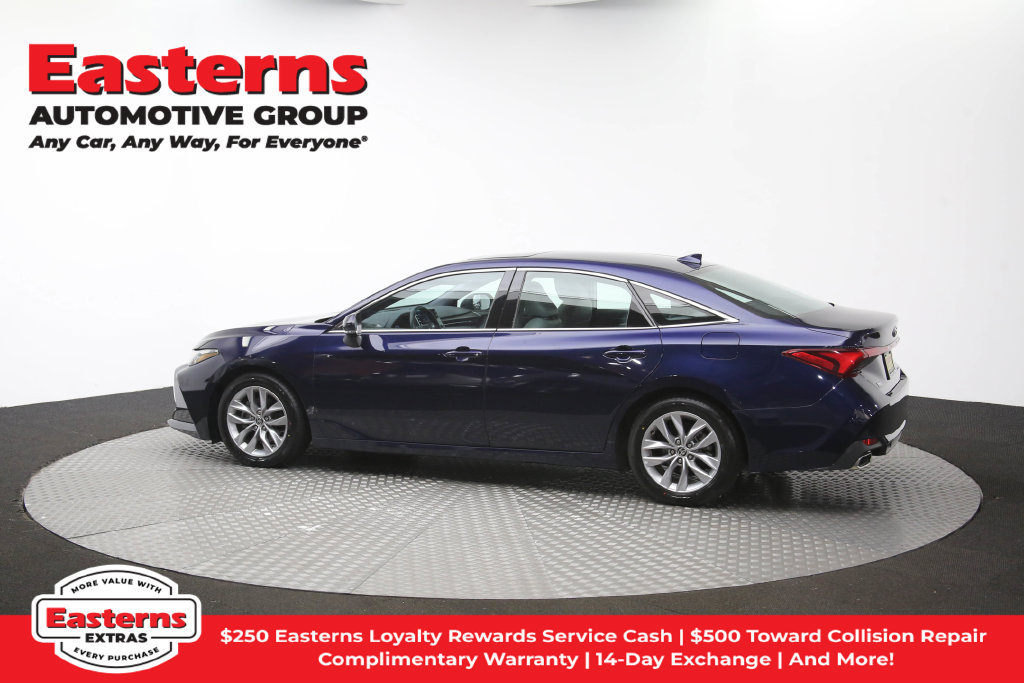 Used 2022 Toyota Avalon XLE w/ Moonroof Package FWD image 64