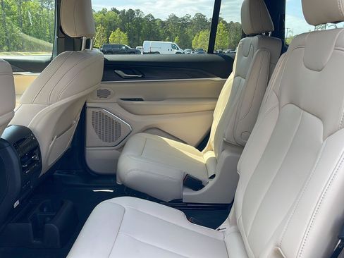 New 2026 Jeep Grand Cherokee L Limited AWD/4WD image 26