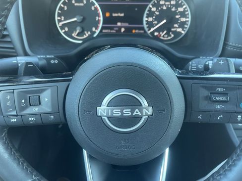 Certified 2023 Nissan Rogue SV w/ SV Premium B Package AWD/4WD image 18