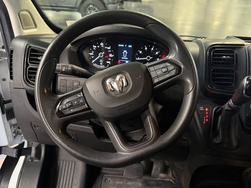 Used 2023 RAM ProMaster 2500 FWD image 14