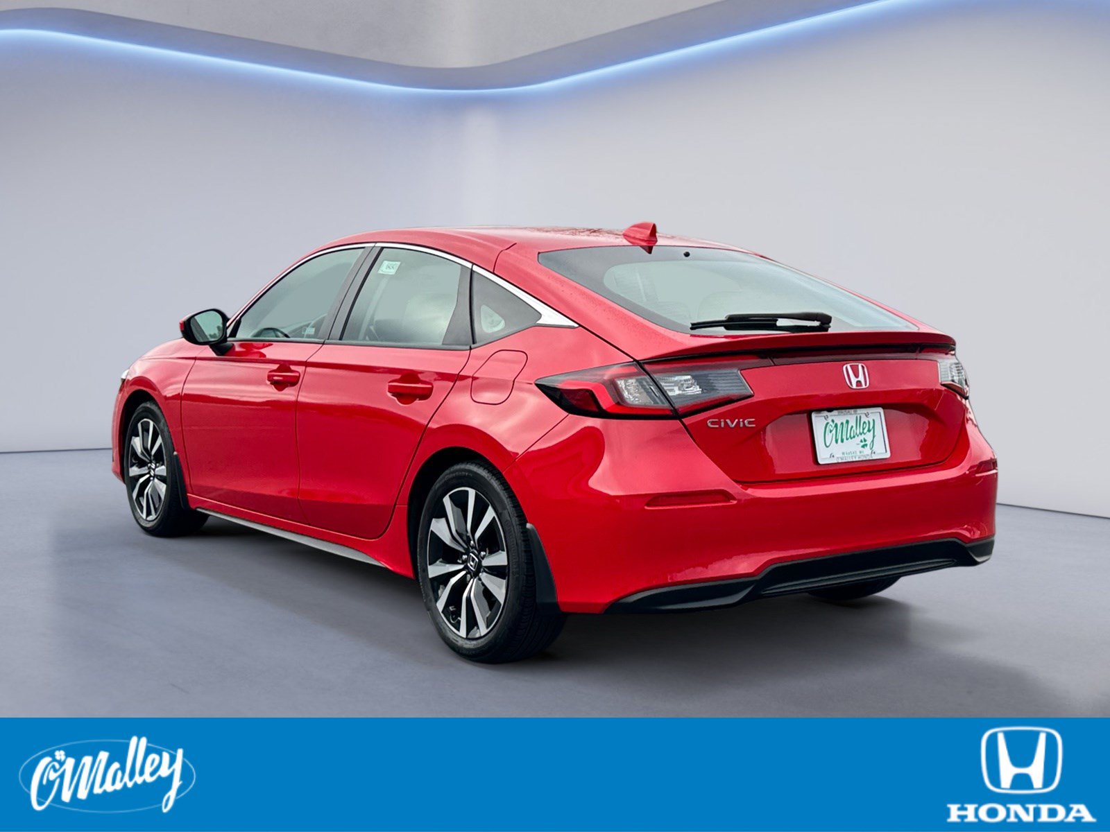 Certified 2024 Honda Civic EX-L image 3
