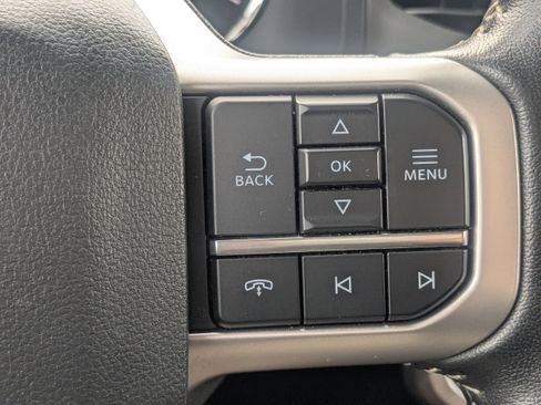 Certified 2024 Ford Expedition XLT image 29