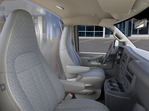New 2025 Chevrolet Express 3500 w/ Power Convenience Package image 21