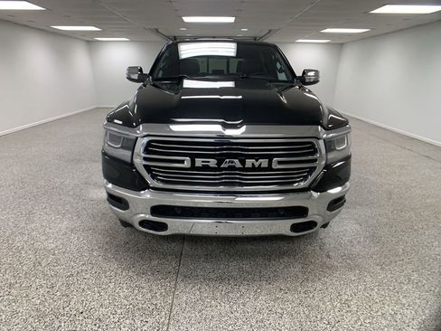 Used 2023 RAM 1500 Laramie AWD/4WD image 3