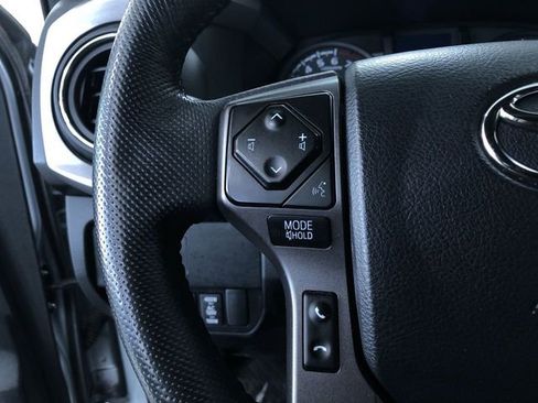 Used 2023 Toyota Tacoma TRD Off-Road image 20