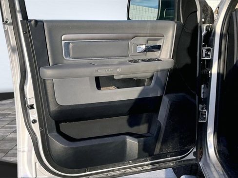 Certified 2017 RAM 1500 Classic SLT image 25