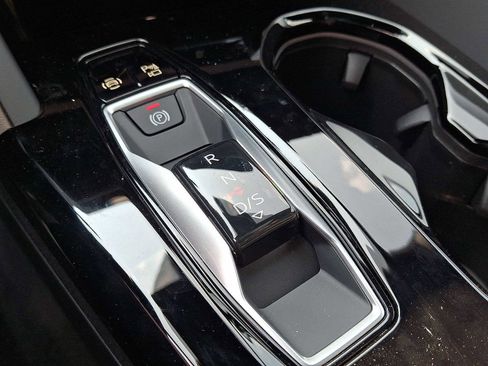 New 2025 Audi Q5 Premium Plus image 13