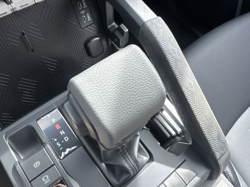 Certified 2026 Toyota Tacoma TRD Sport image 29