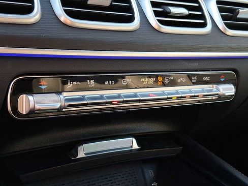 Used 2024 Mercedes-Benz GLE 350 4MATIC image 12