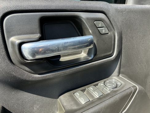 Used 2020 Chevrolet Silverado 2500 Custom w/ Custom Value Package AWD/4WD image 25