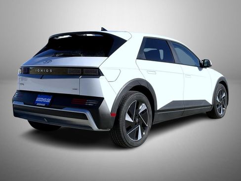 New 2026 Hyundai Ioniq 5 SEL image 5