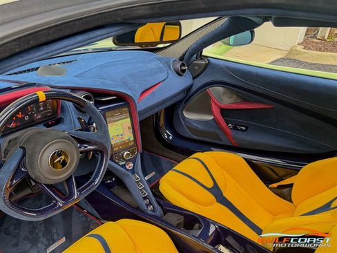 Used 2021 McLaren 765LT RWD image 19
