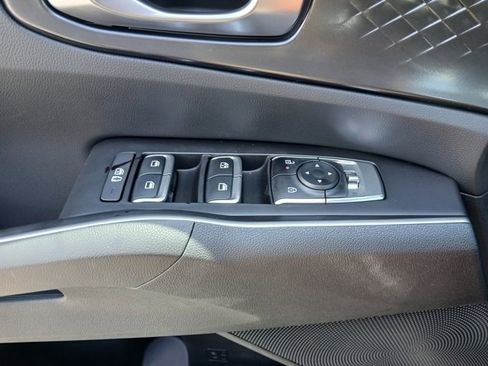 New 2025 Kia Sorento S w/ Panoramic Sunroof Package image 36