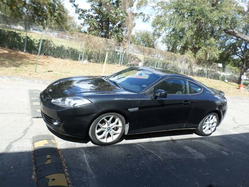 Used 2007 Hyundai Tiburon GT image 4