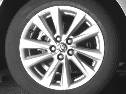 Used 2026 Toyota Corolla LE w/ LE Premium Package FWD image 15