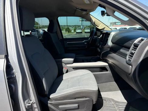 Used 2019 RAM 1500 Big Horn AWD/4WD image 15