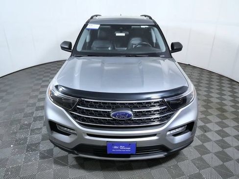 Certified 2024 Ford Explorer XLT w/ Equipment Group 202A AWD/4WD image 3