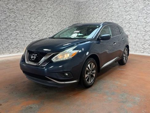 Used 2017 Nissan Murano SV FWD image 3