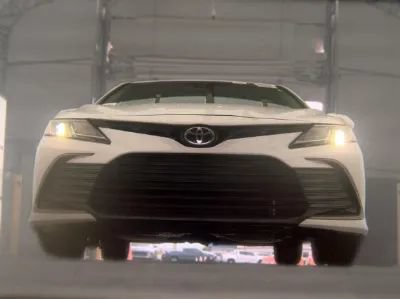 Used 2021 Toyota Camry LE FWD image 7