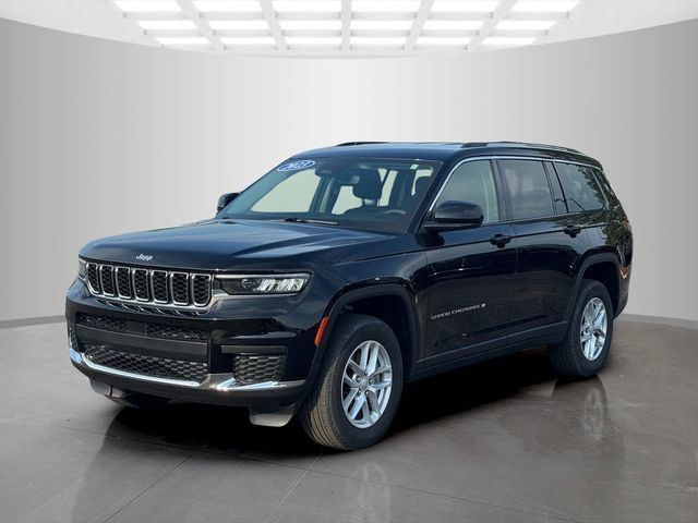 Certified 2023 Jeep Grand Cherokee L Laredo w/ Luxury Tech Group I AWD/4WD image 3