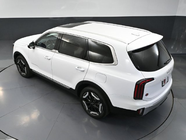 Used 2024 Kia Telluride EX w/ EX Captain's Chair Package AWD/4WD image 53