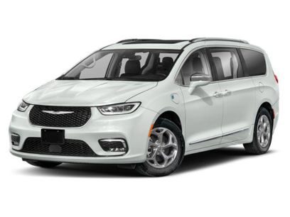Used 2022 Chrysler Pacifica Limited