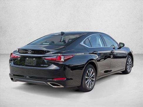 Used 2024 Lexus ES 350 FWD image 5