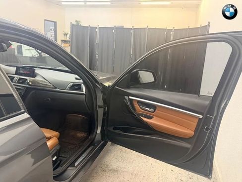 Used 2016 BMW 330e RWD image 9