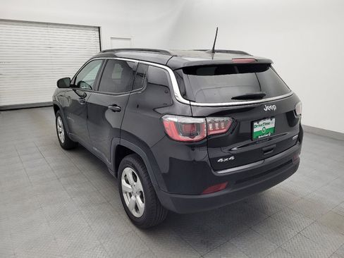 Used 2019 Jeep Compass Latitude AWD/4WD image 5