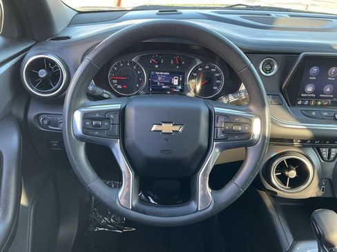 Used 2021 Chevrolet Blazer LT image 37