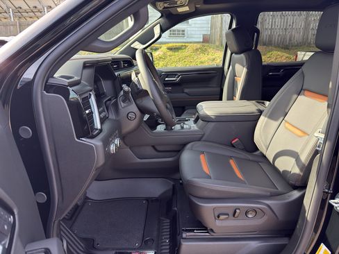 New 2026 GMC Sierra 1500 AT4 w/ AT4 Premium Package image 14