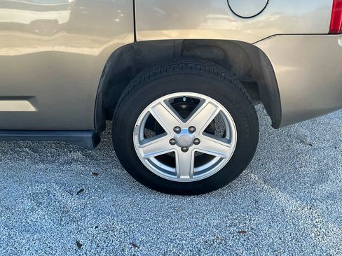 Used 2007 Jeep Compass Sport image 25