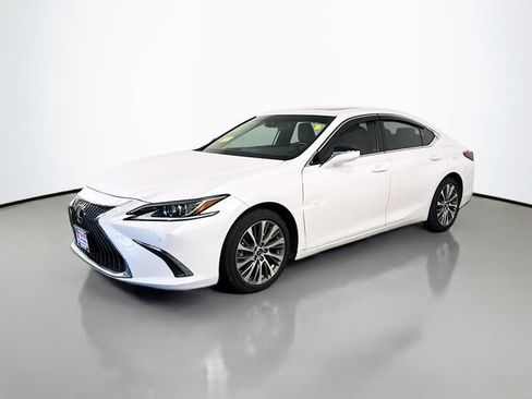 Used 2019 Lexus ES 350 w/ Premium Package FWD image 2