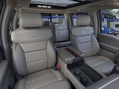 New 2026 Ford F450 Platinum image 10