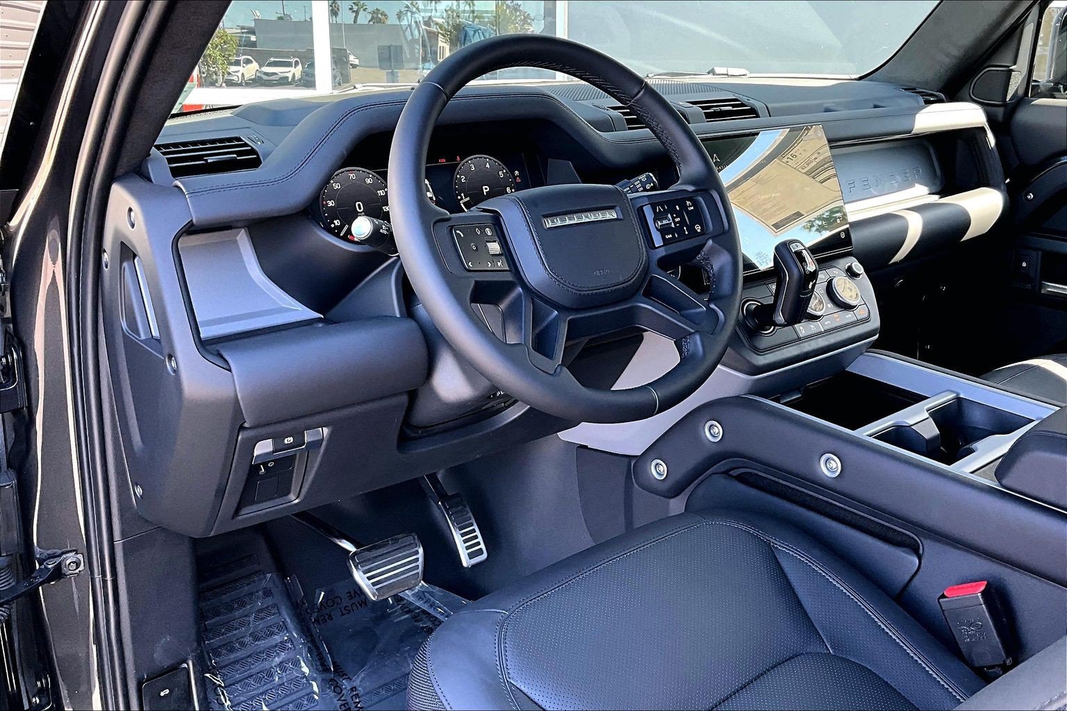 New 2026 Land Rover Defender 90 V8 AWD/4WD image 6