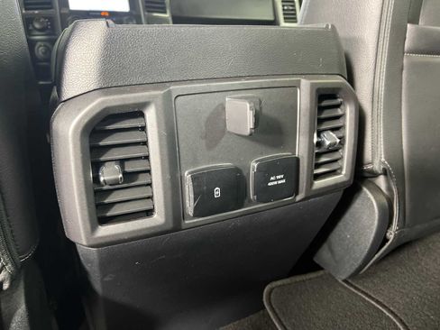 Used 2020 Ford F150 XLT w/ Equipment Group 302A Luxury AWD/4WD image 14