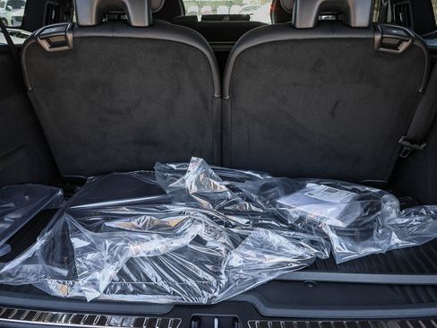 New 2026 Volvo XC90 T8 Ultra w/ Lounge Package AWD/4WD image 26