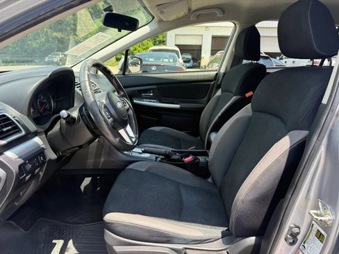 Used 2016 Subaru Crosstrek 2.0i Premium AWD/4WD image 2