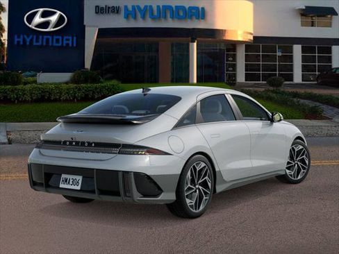 New 2025 Hyundai Ioniq 6 SEL image 4