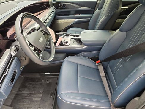 Used 2026 Cadillac Escalade IQ Luxury 2 w/ LPO, Floor Liner Package AWD/4WD image 11