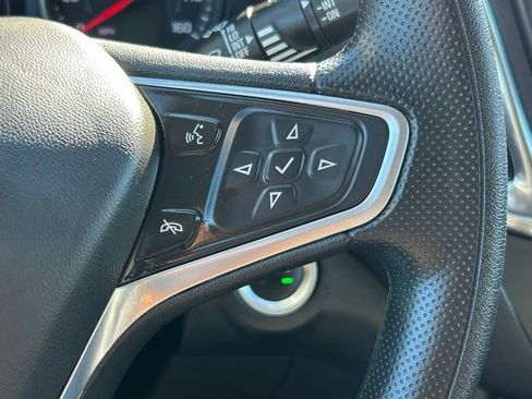 Used 2023 Chevrolet Equinox LT w/ LPO, Floor Liner Package image 22