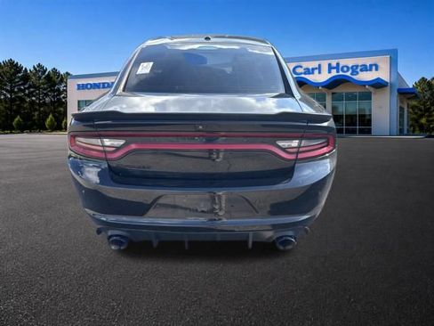 Used 2021 Dodge Charger SXT w/ Blacktop Package RWD image 4