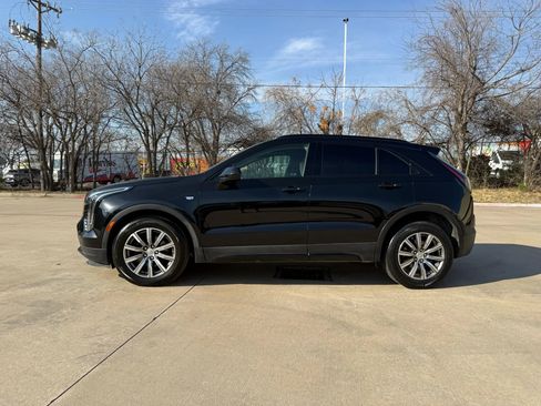 Used 2019 Cadillac XT4 Sport image 3