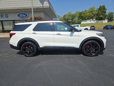 Certified 2022 Ford Explorer ST w/ Equipment Group 401A image 2