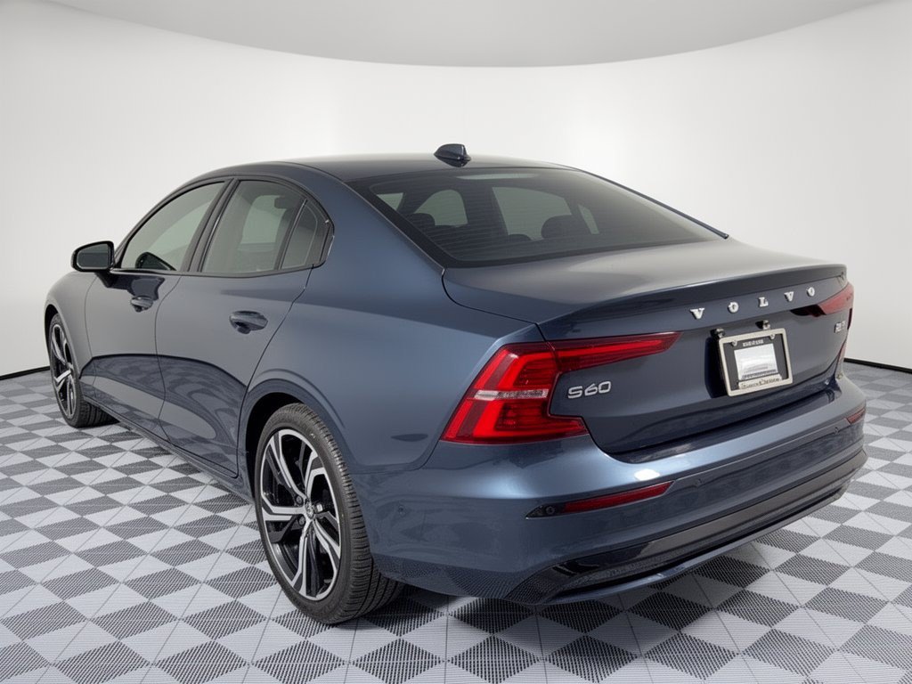 Used 2024 Volvo S60 B5 Plus w/ Climate Package FWD image 3