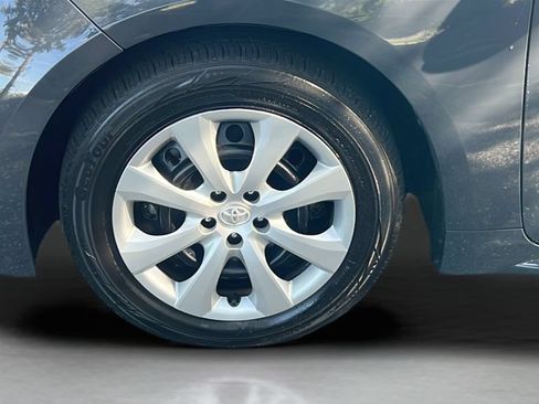 Used 2024 Toyota Corolla LE FWD image 25