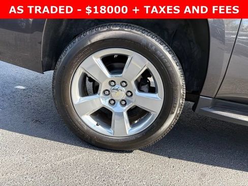 Used 2018 Chevrolet Suburban LT AWD/4WD image 7