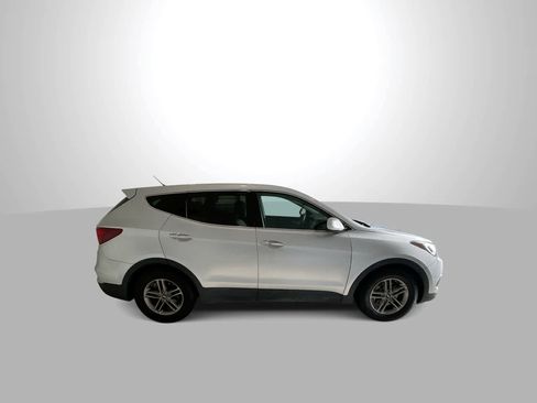 Used 2018 Hyundai Santa Fe Sport AWD/4WD image 9